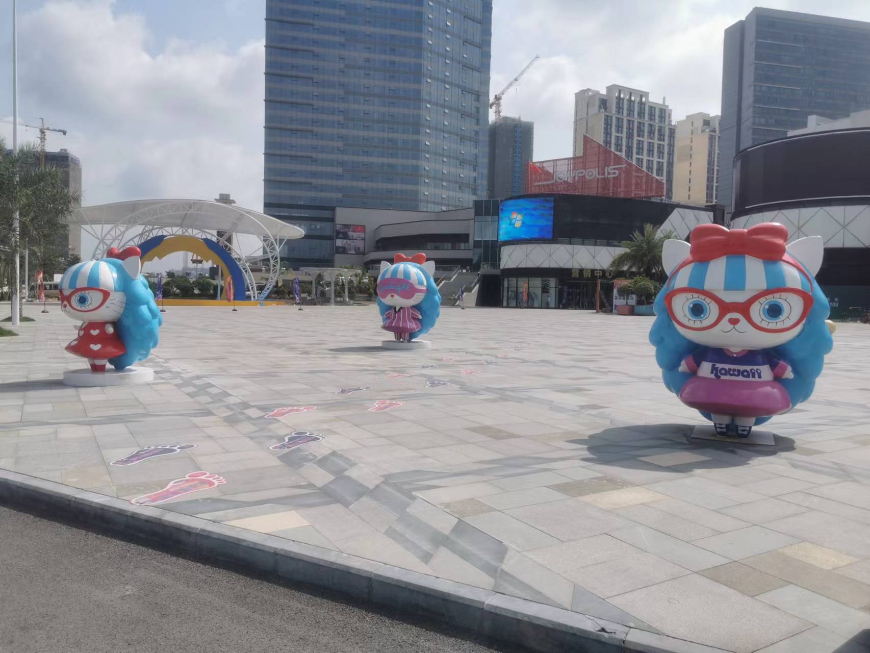 河北玻璃鋼卡通雕塑定制價格
