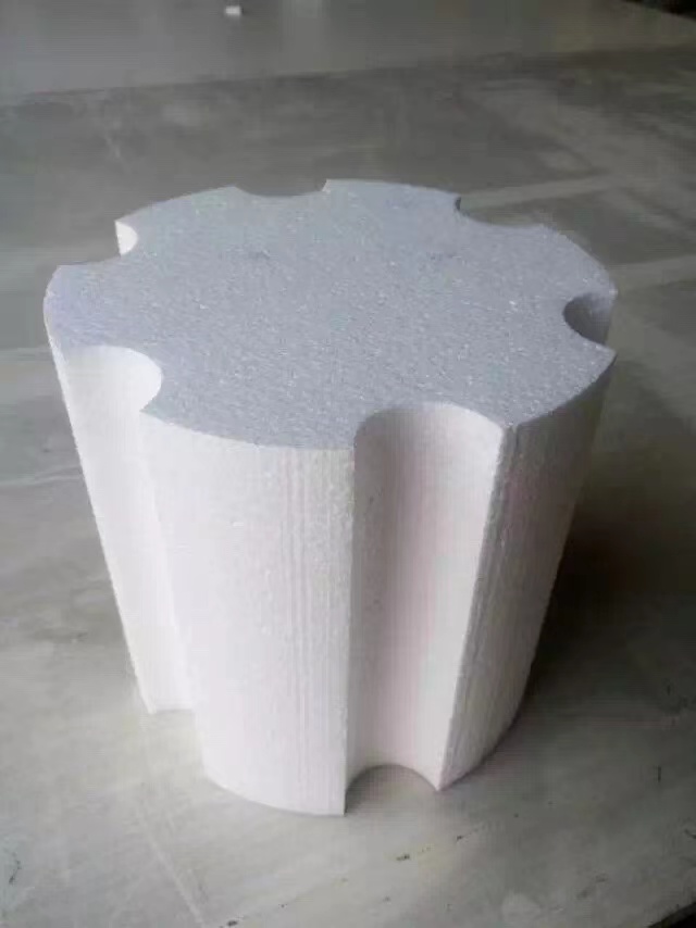 數(shù)控泡沫板二維切割機(jī)廠家，批發(fā)，報(bào)價(jià)【辛集市圓邁科技有限公司】 數(shù)控泡沫板切割機(jī)
