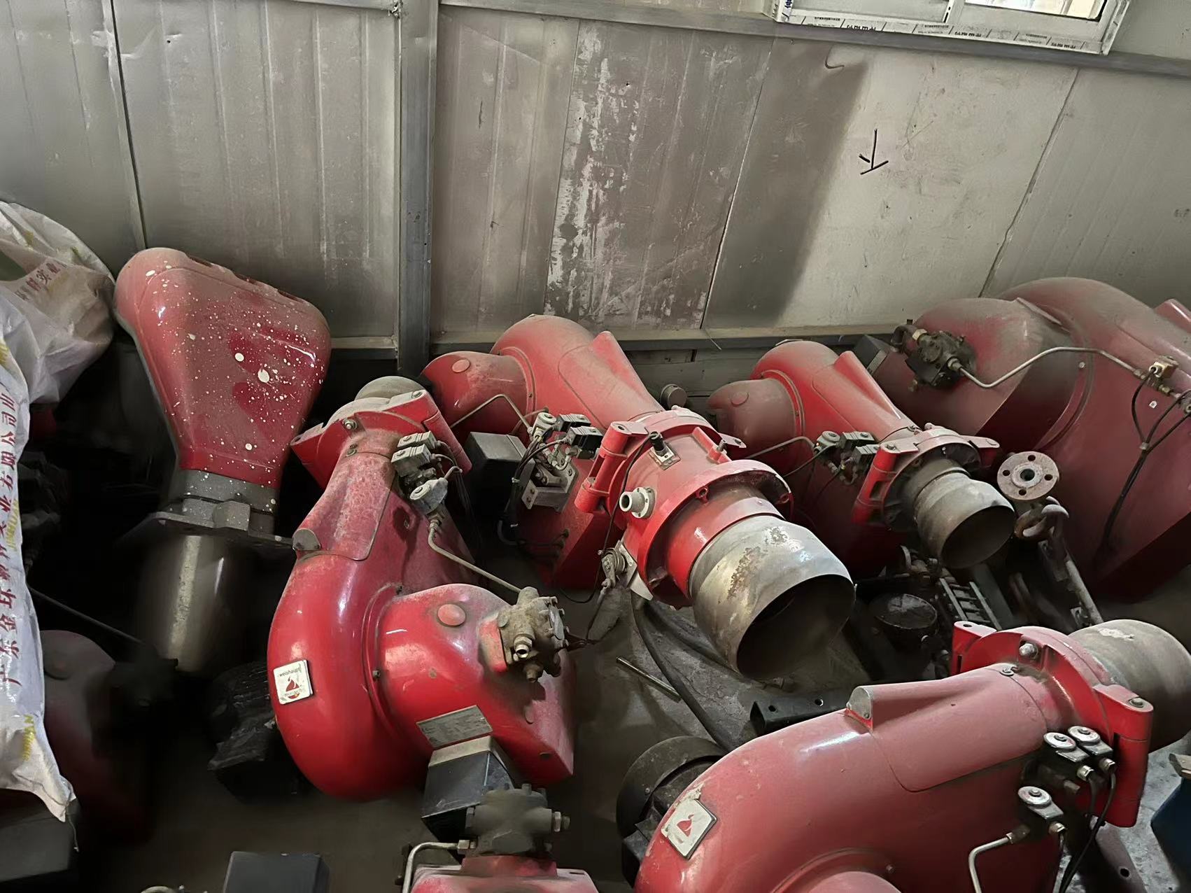 出售各種進(jìn)口二手燃油燃?xì)馊紵龣C(jī)、德國(guó)威索、芬蘭奧林 進(jìn)口燃燒機(jī)推薦