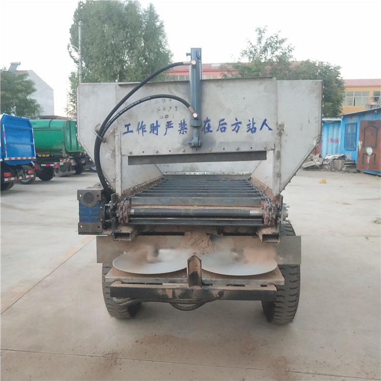 3立方撒糞車 全自動(dòng)撒糞撒肥車廠家生產(chǎn)