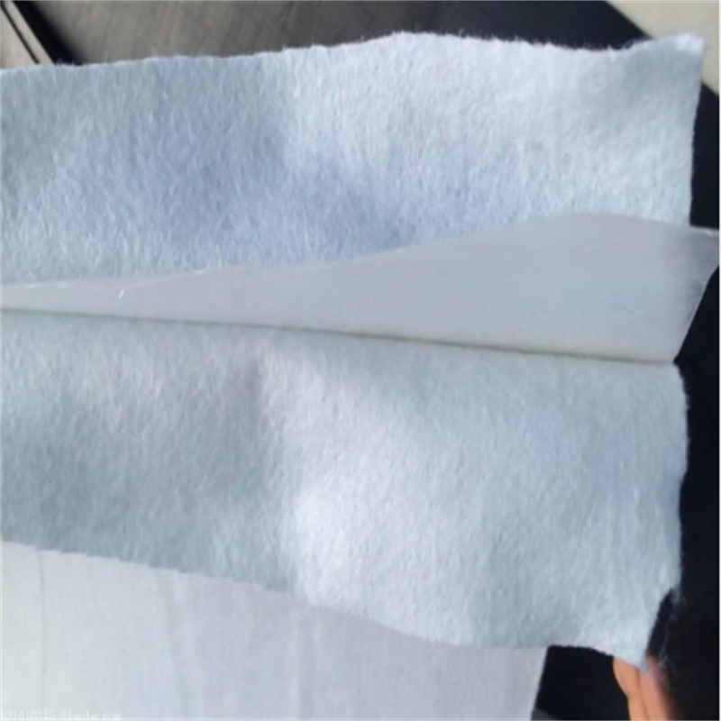 復(fù)合土工膜垃圾填埋場用800g兩布一膜 復(fù)合膜