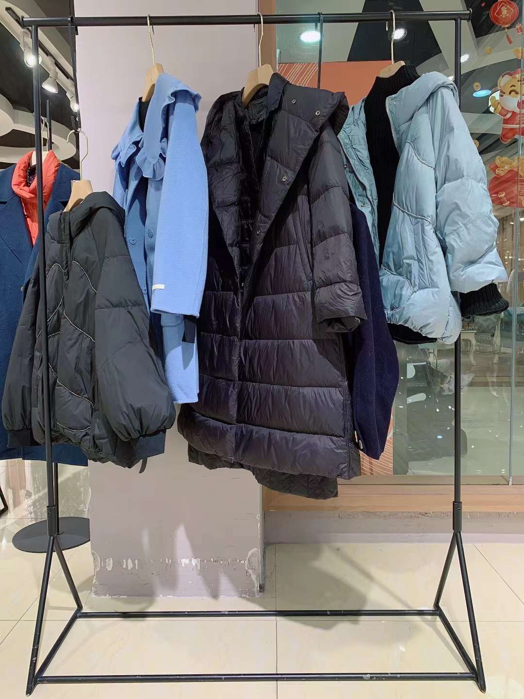 品牌折扣女裝貨源批發(fā)品牌折扣女裝批發(fā) 蒂言DIYAN2022冬