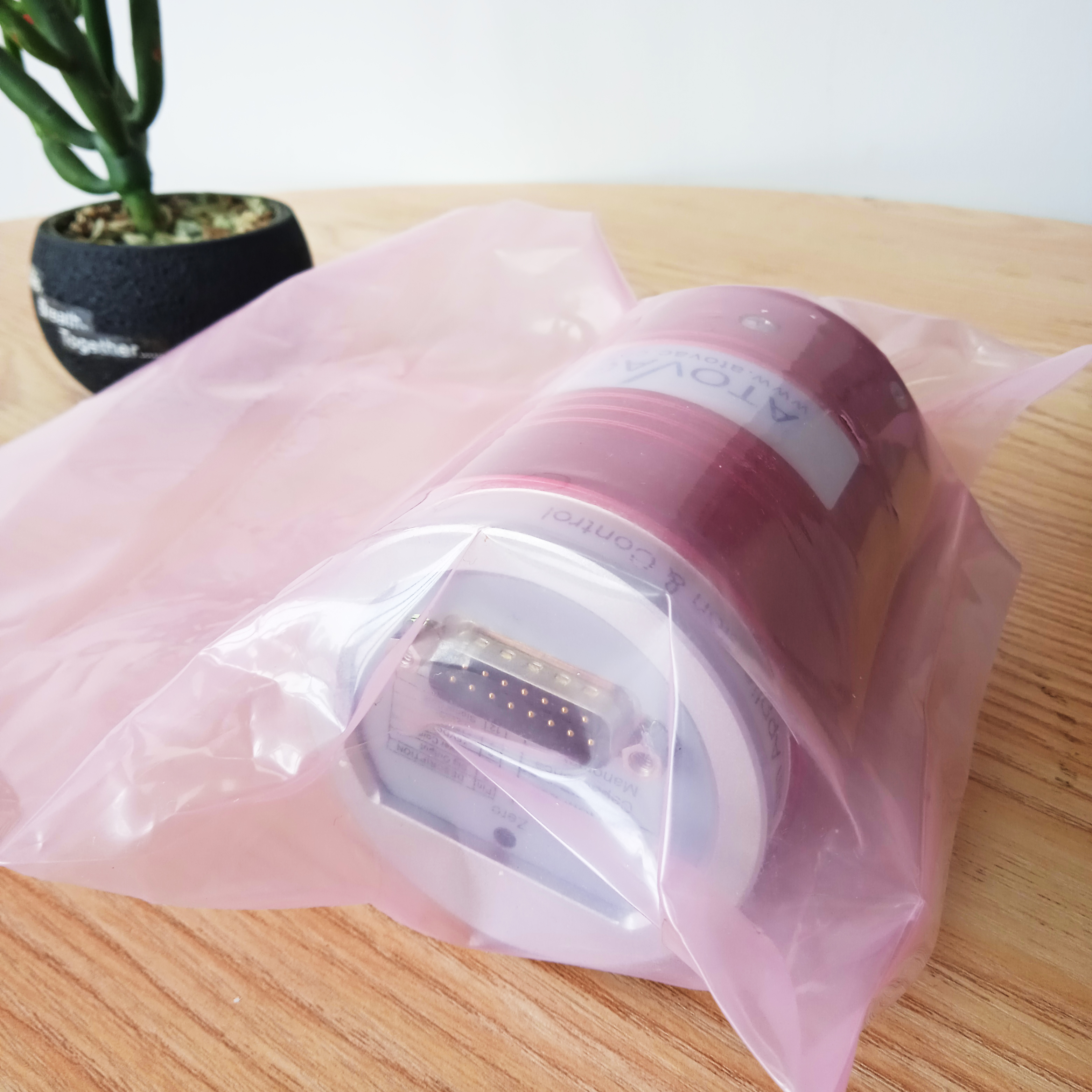 ACM200電容薄膜真空計(jì)ACM200-13TBA