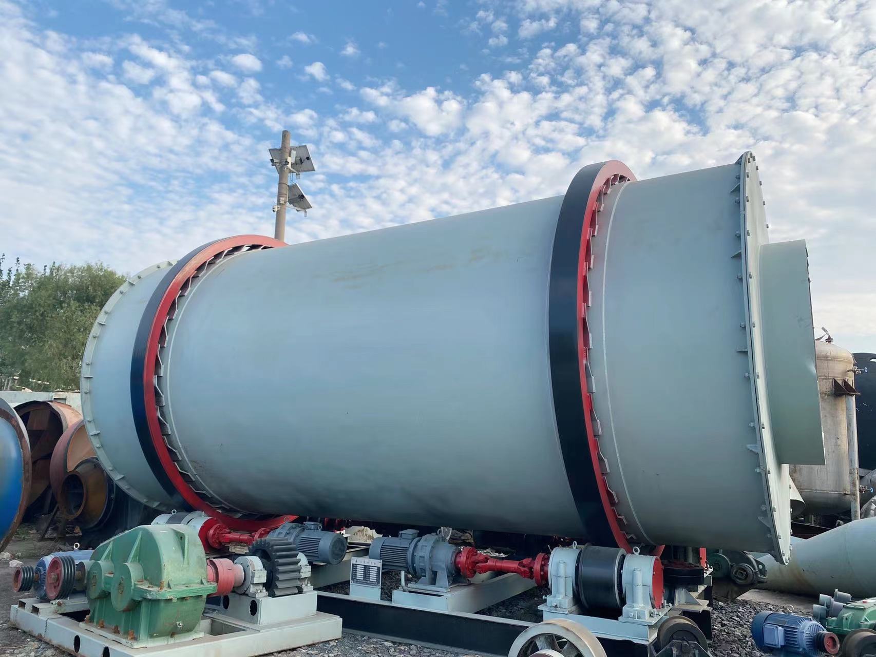 轉讓二手1.5米×15米滾筒烘干機 1.8米×18米滾筒烘干機