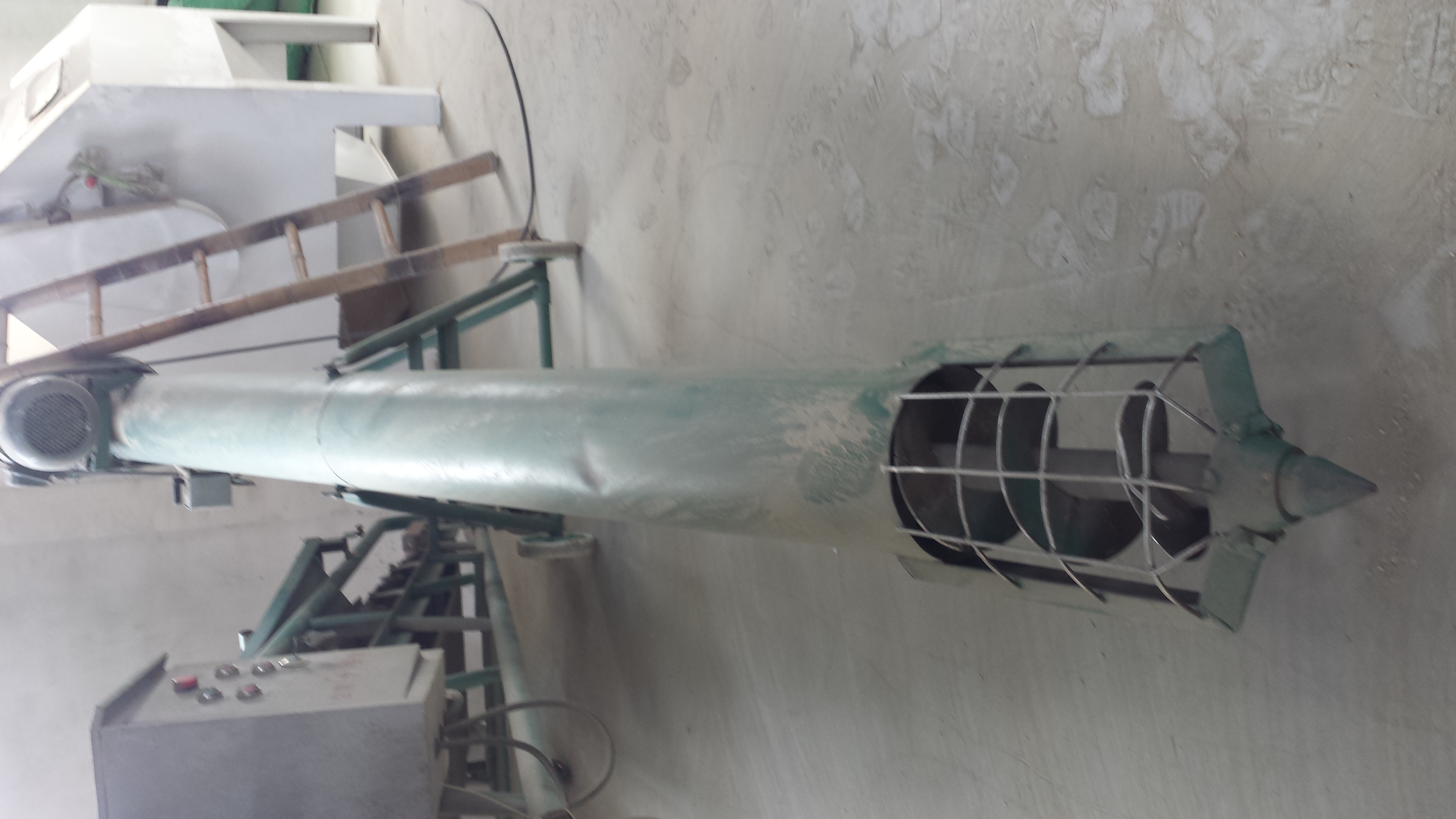 皮帶式伸縮輸送機-徐州皮帶機廠家-定制 -價格【徐州特立機械科技有限公司】