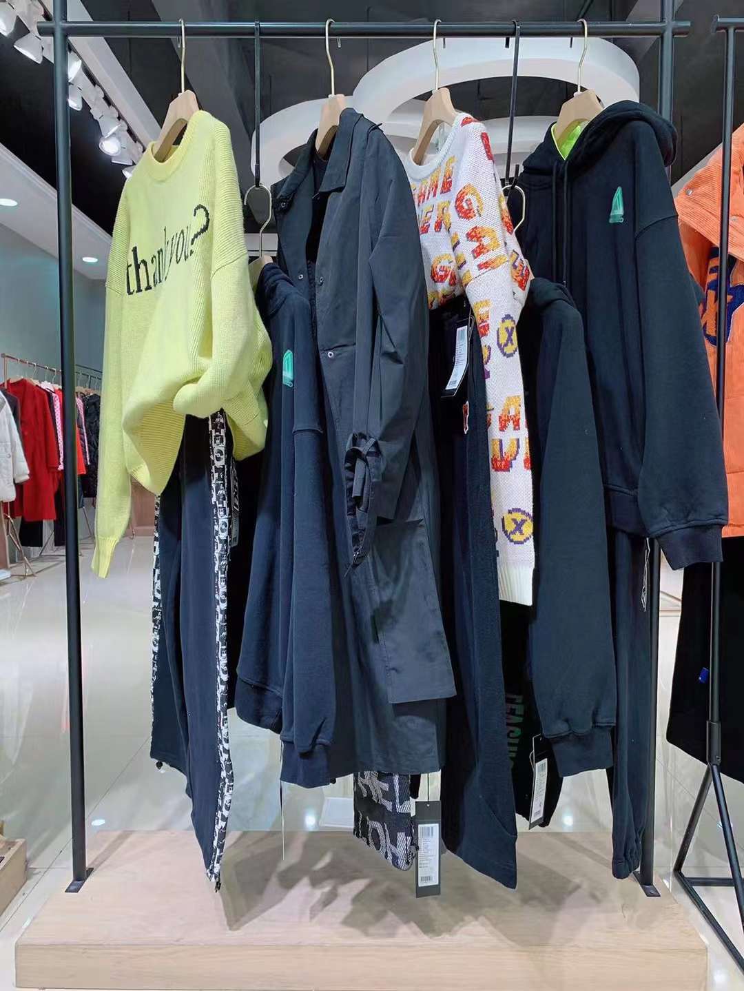 DOUB LOVE貝愛2022年輕高 端時(shí)尚女裝品牌折扣店專柜撤柜一折清倉正 品女裝