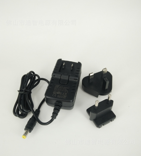 可轉(zhuǎn)換插頭電源適配器推薦-佛山開關(guān)電源廠家，批發(fā)，報(bào)價(jià)【佛山市迪智電源有限公司】