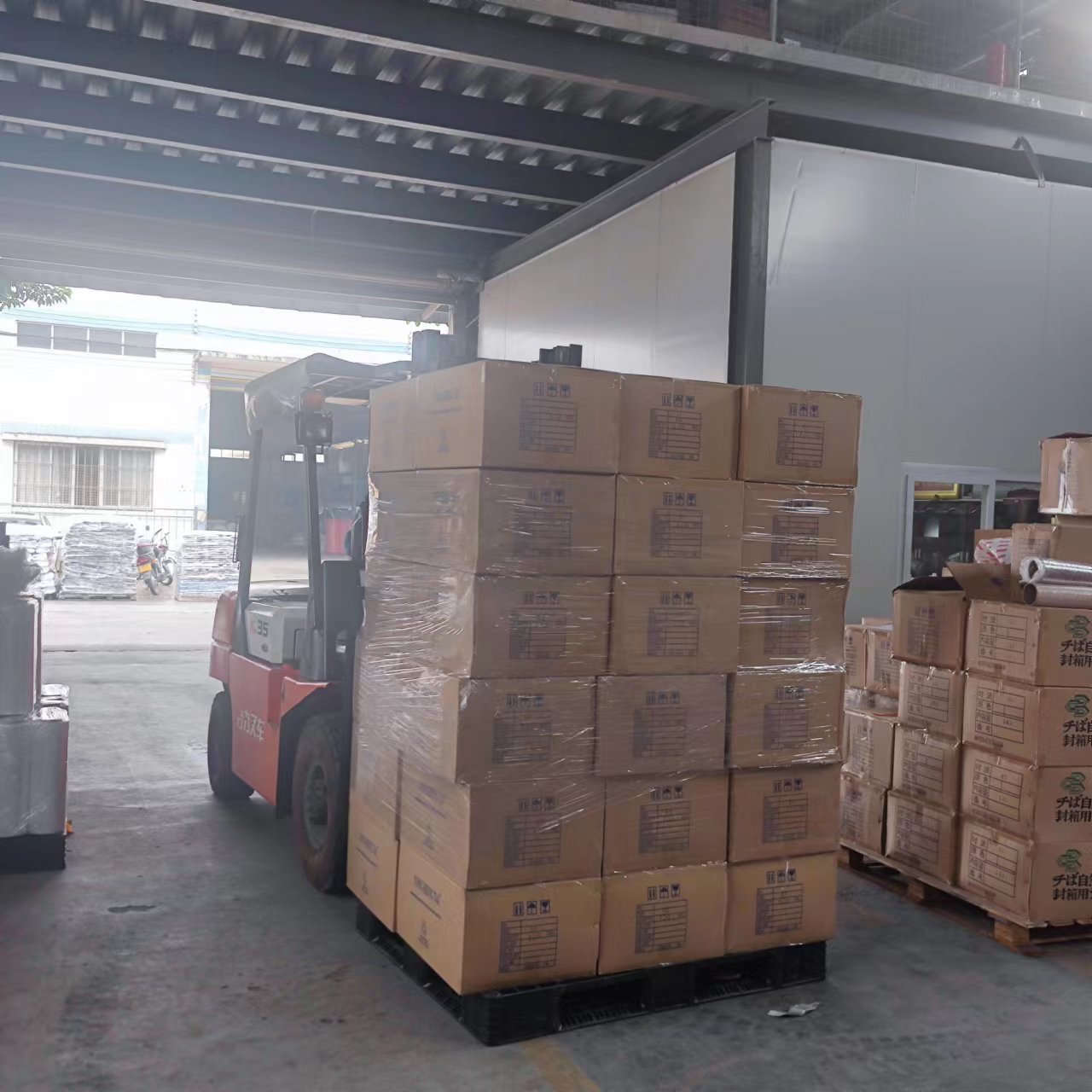 珠海耐壓拉伸膜 供應(yīng)珠海耐壓拉伸膜 珠海耐壓拉伸膜拉伸力大抗壓力強