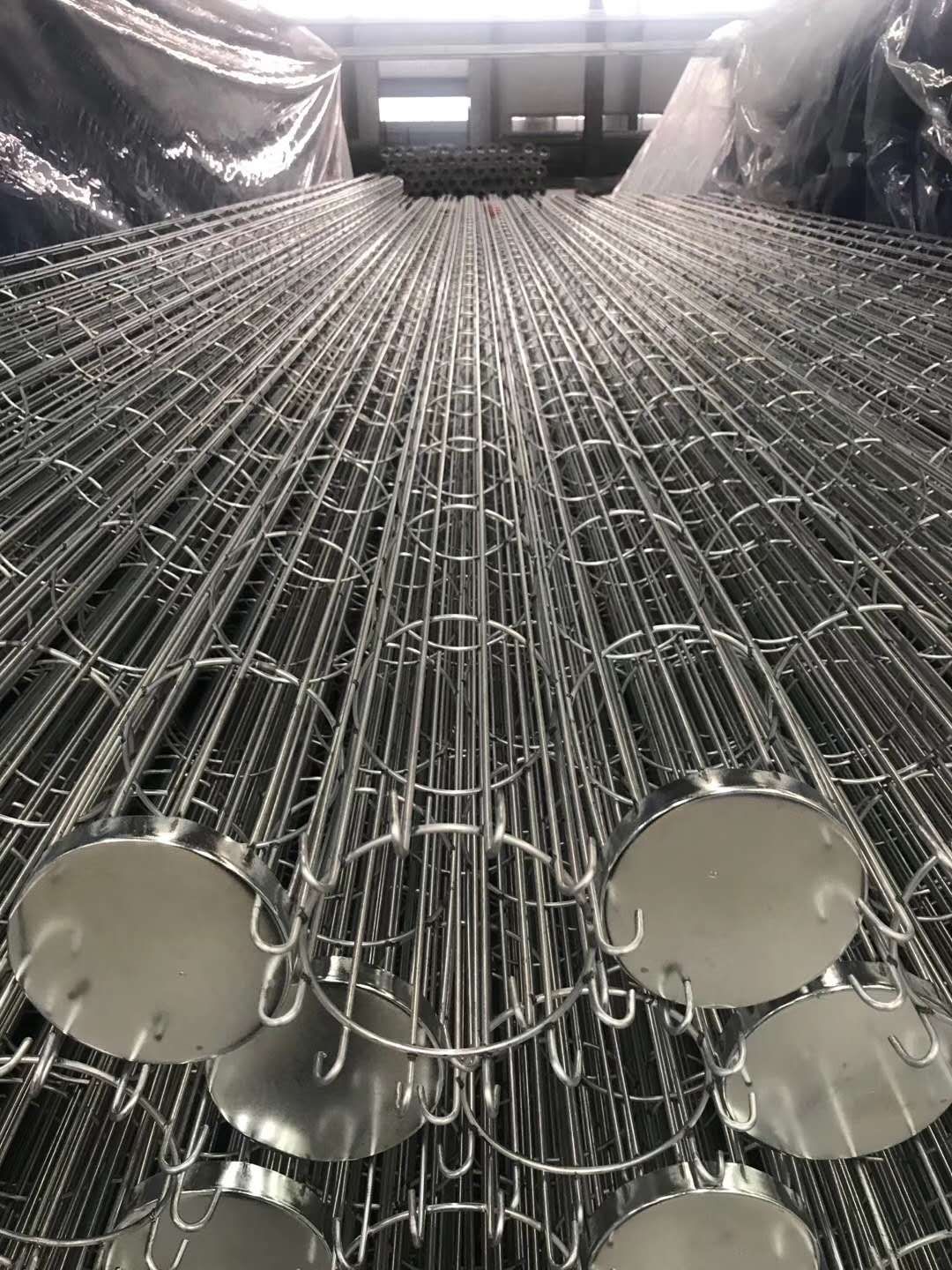 噴塑除塵骨架除塵器布袋骨架生產(chǎn)廠家使用壽命長(zhǎng)圓形骨架