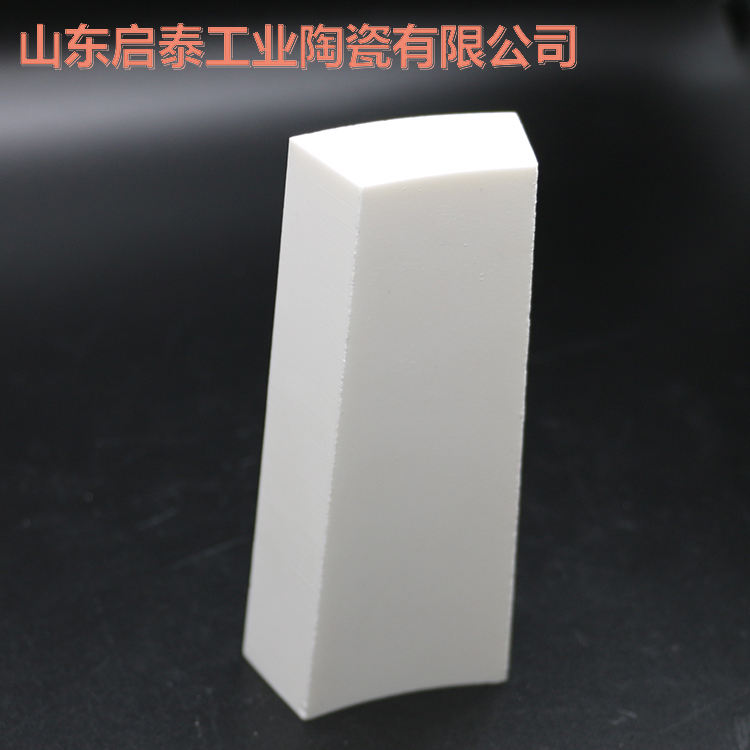 旋流器襯板 啟泰 旋流器錐段耐磨陶瓷襯板 95瓷弧形氧化鋁陶瓷板 95%陶瓷弧形板