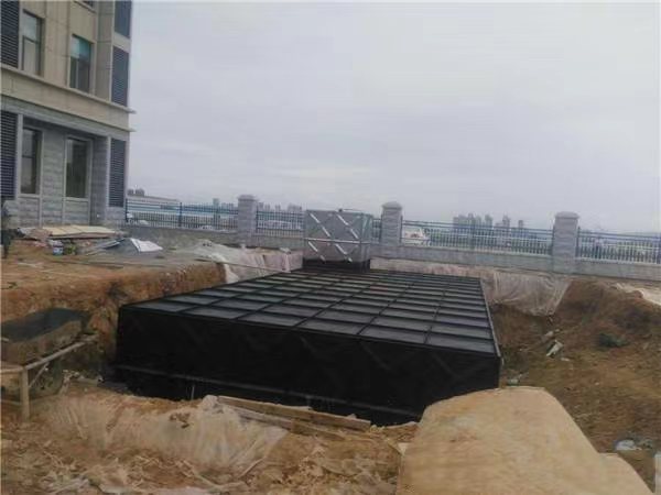 河北供應地埋式水箱廠家-價格-報價-河北鴻澤環(huán)保設備有限公司