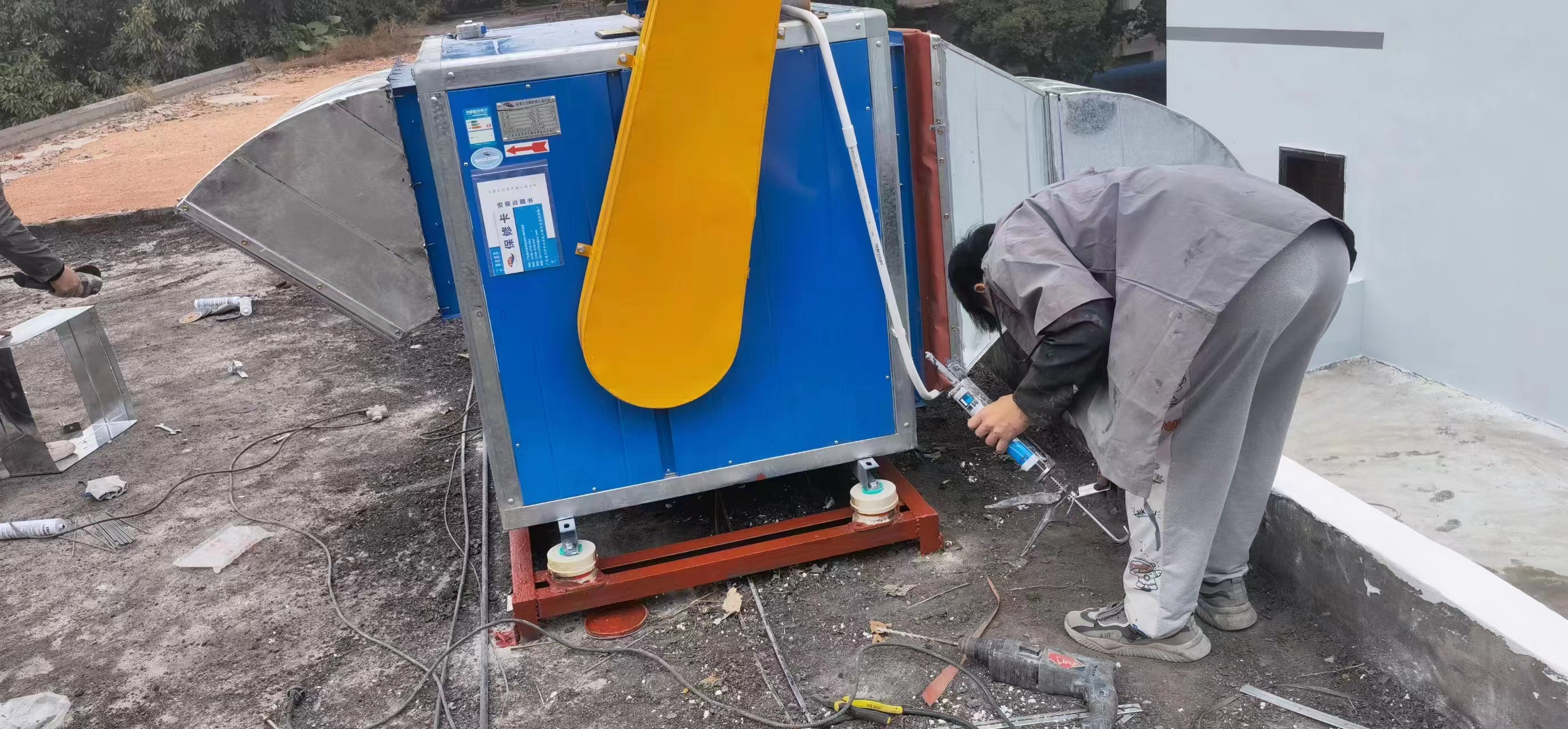 廣州越秀區(qū)排風(fēng)設(shè)計(jì)安裝公司-排煙管道設(shè)計(jì)安裝-抽排煙管道-烤肉店排煙管道