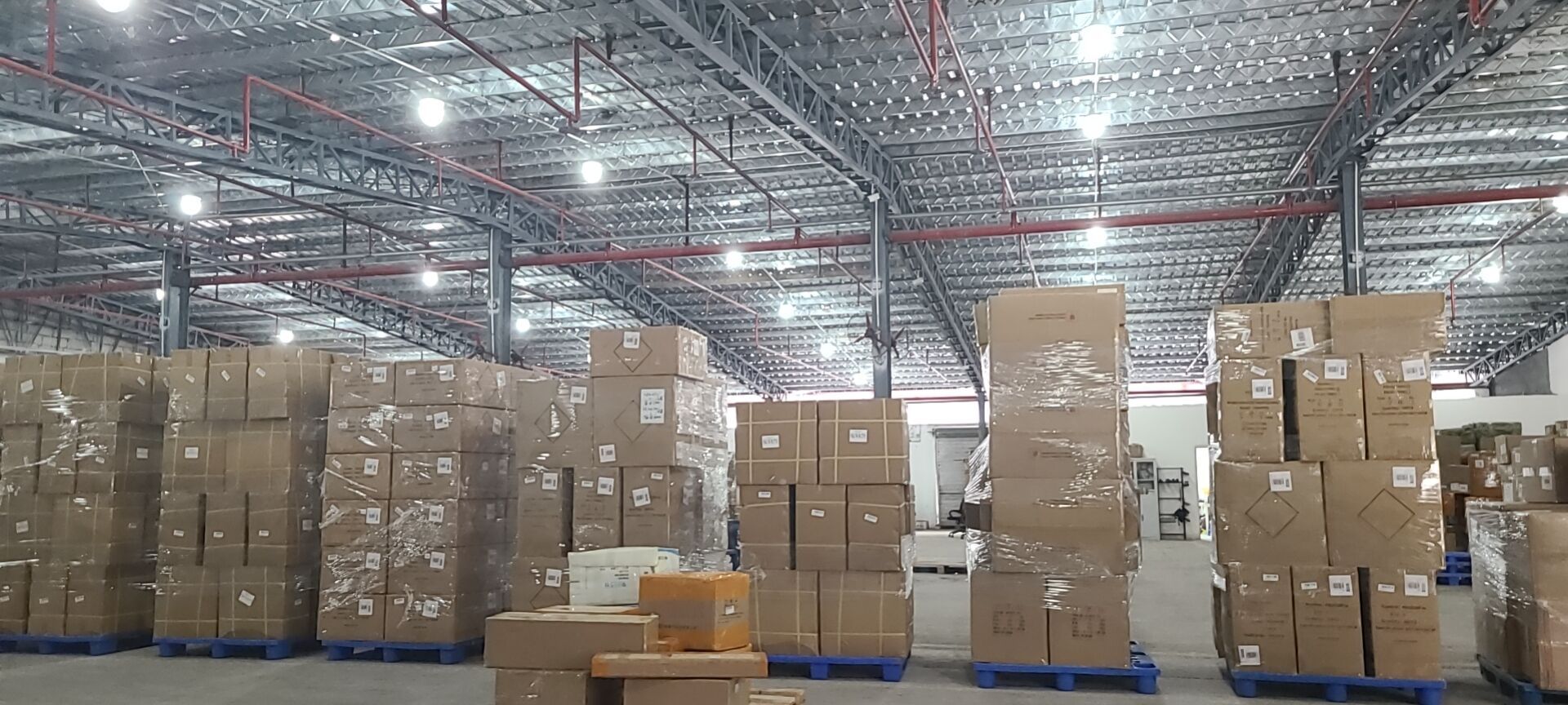 割草機(jī)到捷克快遞 割草機(jī)到捷克空運(yùn)專線雙清包稅