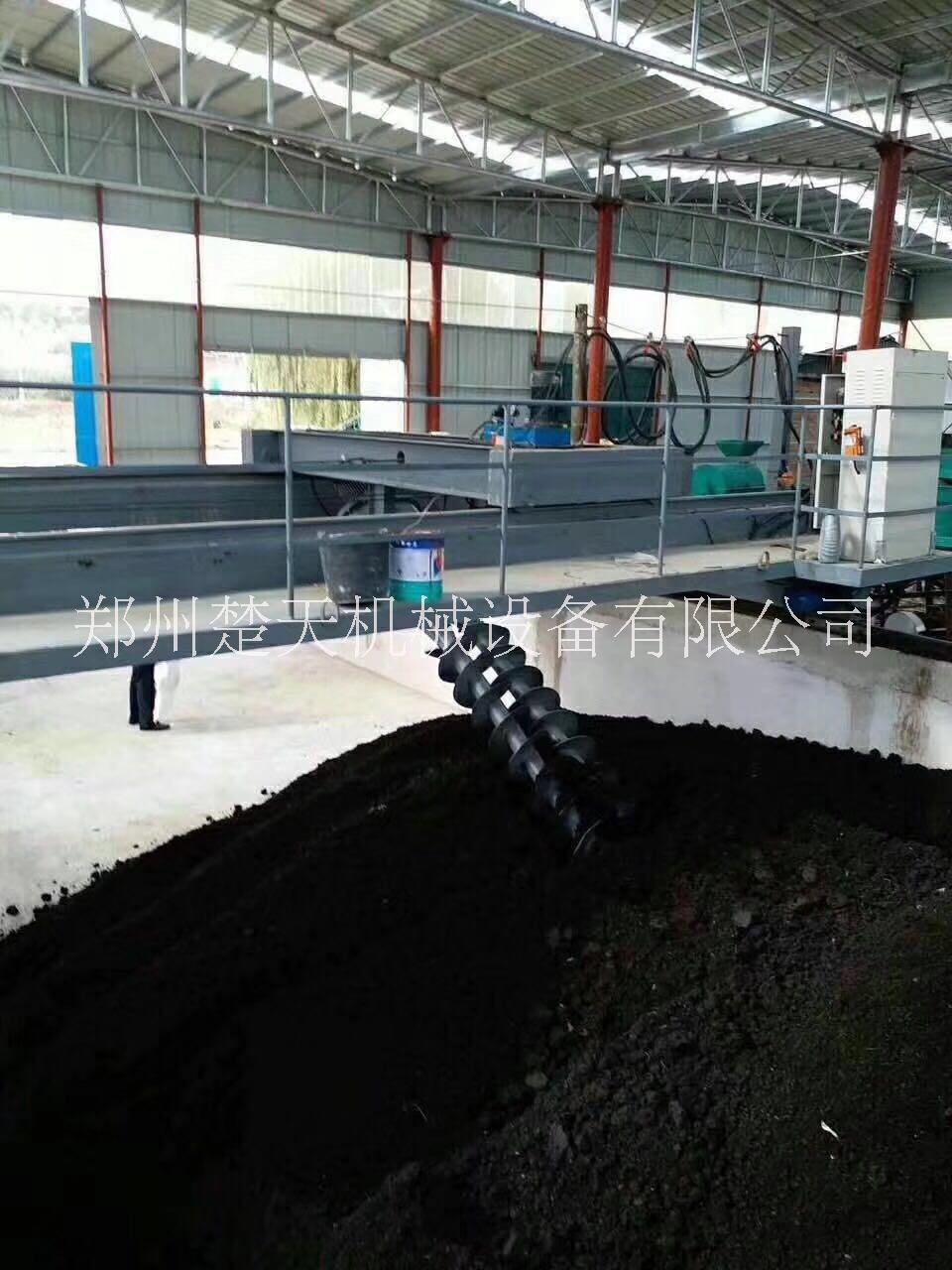 楚天機(jī)械雙螺旋翻堆機(jī) 雙螺旋翻拋機(jī) 雙螺旋翻堆機(jī)價格