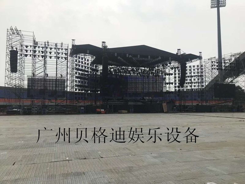 大型場(chǎng)地活動(dòng)草坪保護(hù)板出租演唱會(huì)草坪保護(hù)板出租租賃