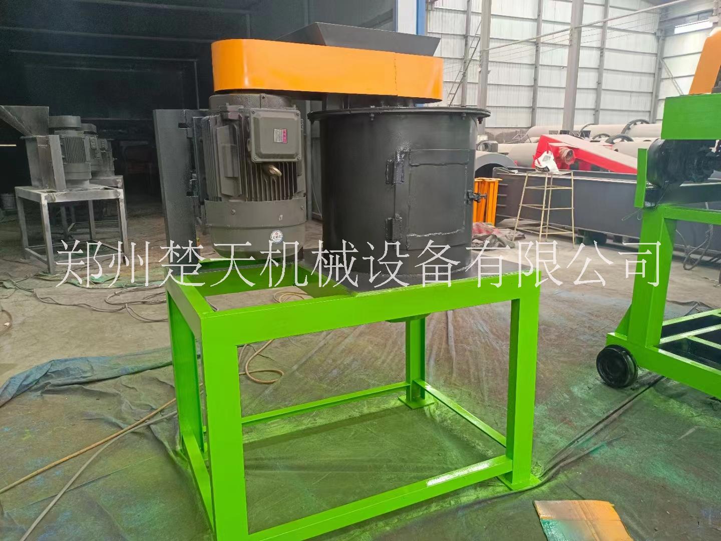 粉碎機(jī) 粉碎機(jī)設(shè)備 雞糞粉碎機(jī)設(shè)備 雞糞粉碎機(jī)設(shè)備廠家 雞糞有機(jī)肥粉碎機(jī)設(shè)備廠家