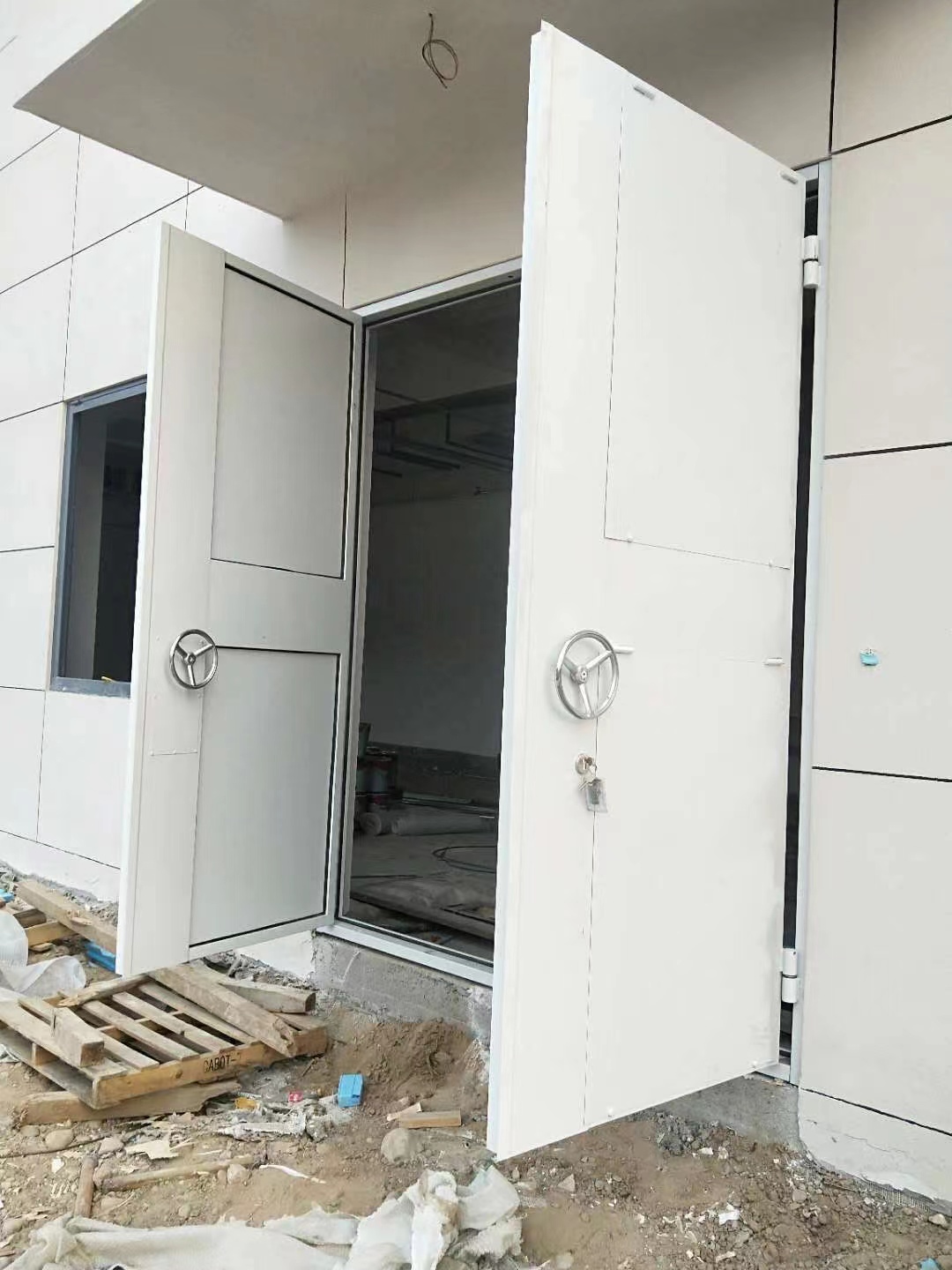 河南供應(yīng)石化防爆門廠家報(bào)價(jià)   石化防爆門專業(yè)廠家定制