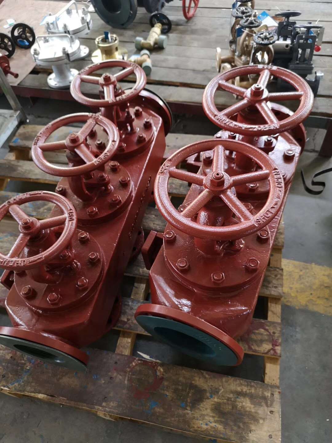 船用法蘭鑄鐵單排吸入截止閥箱GB/T1854-93