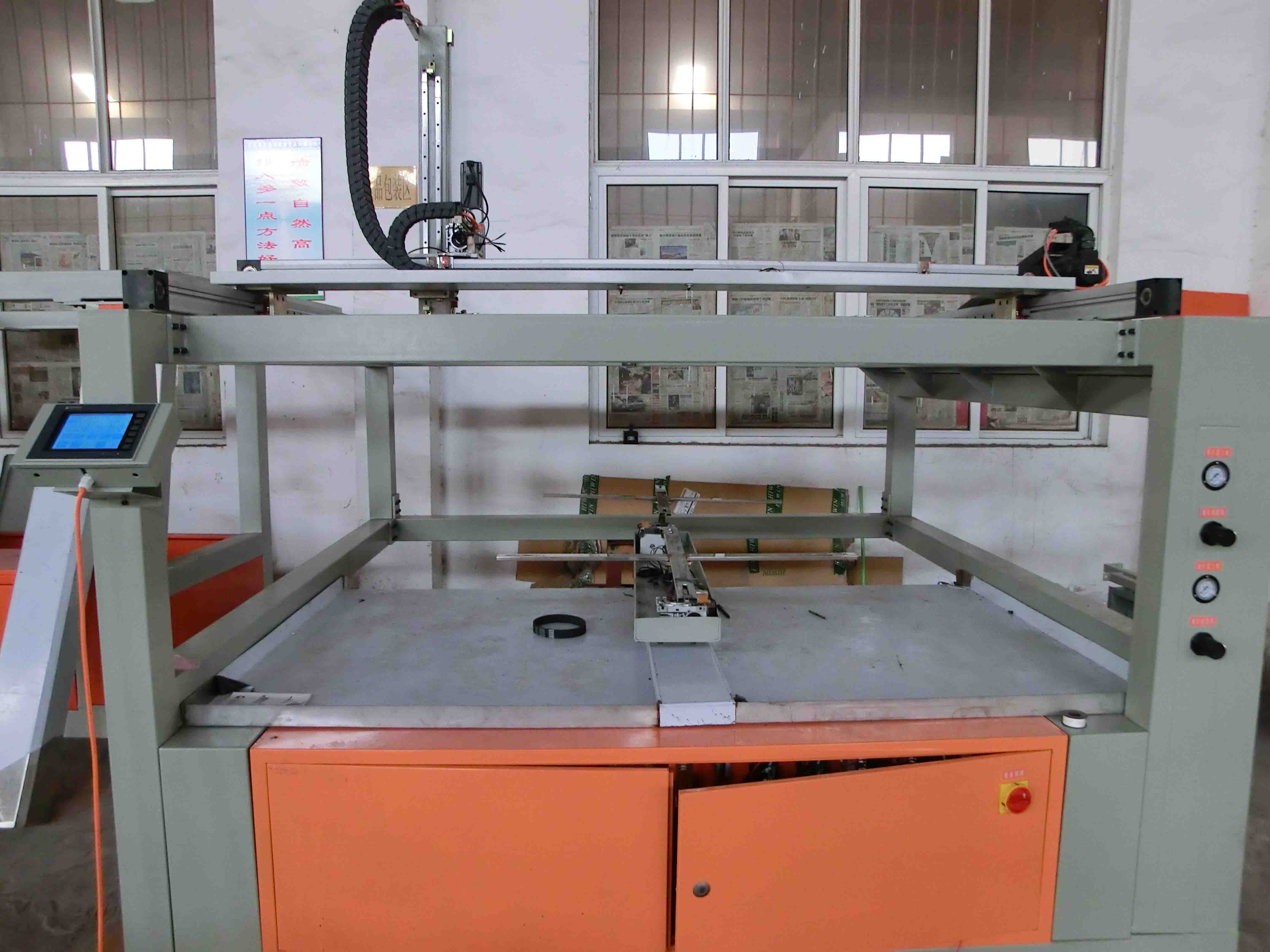 蘇州五軸兩盤(pán)往復(fù)機(jī) 接受定制 自動(dòng)化一體線 節(jié)省人力【蘇州南鑫自動(dòng)化設(shè)備有限公司】