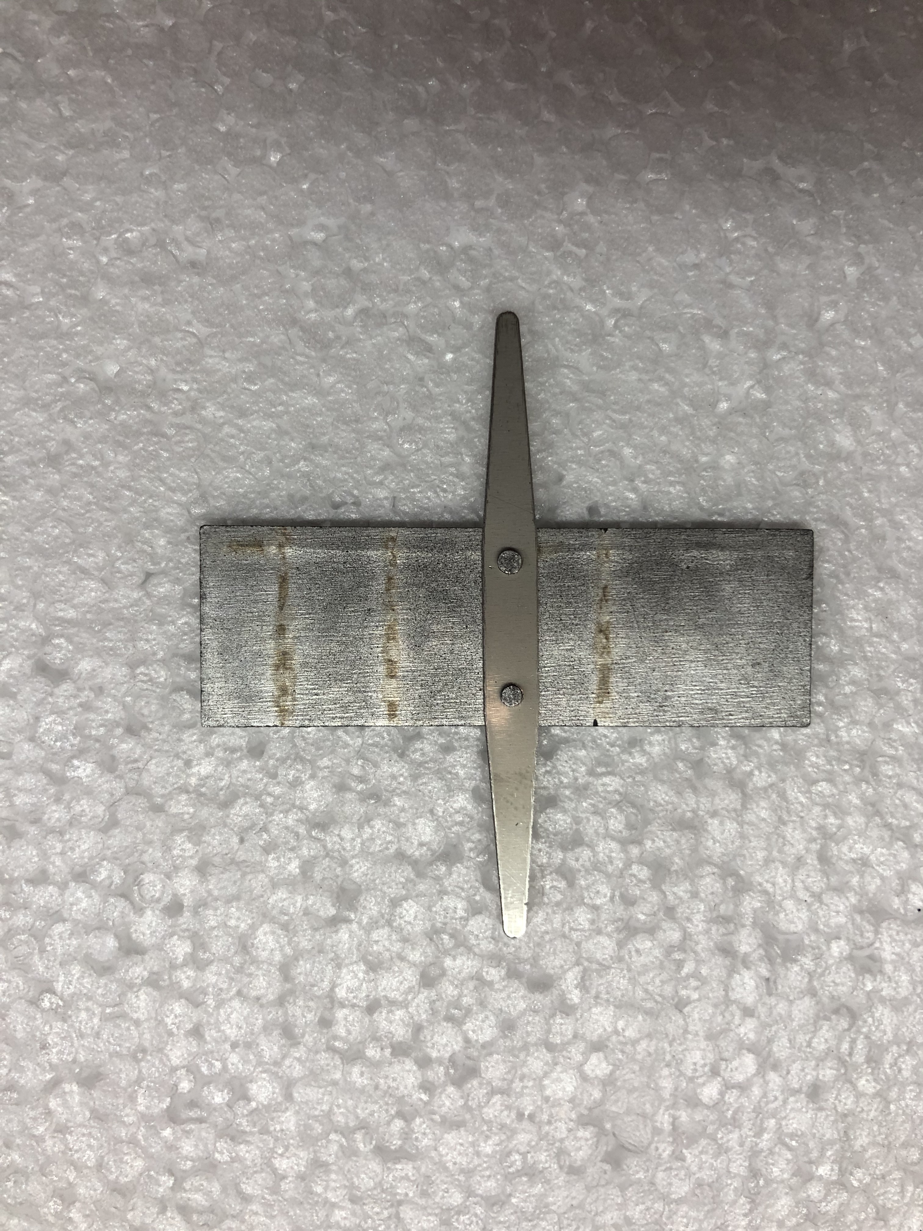 箱包拉絲鋁標(biāo)牌 腰包標(biāo)牌 鋁標(biāo)牌 手袋合金銘牌 拉絲銘牌  箱包拉絲鋁標(biāo)牌