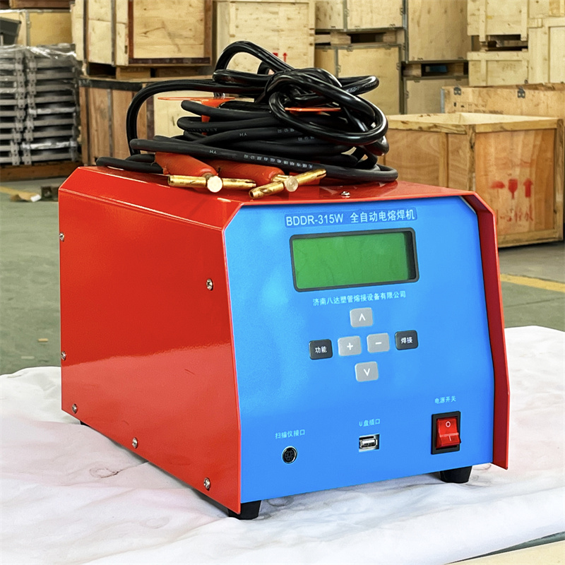 PE管電熔焊機(jī)全自動(dòng)焊接工程設(shè)備