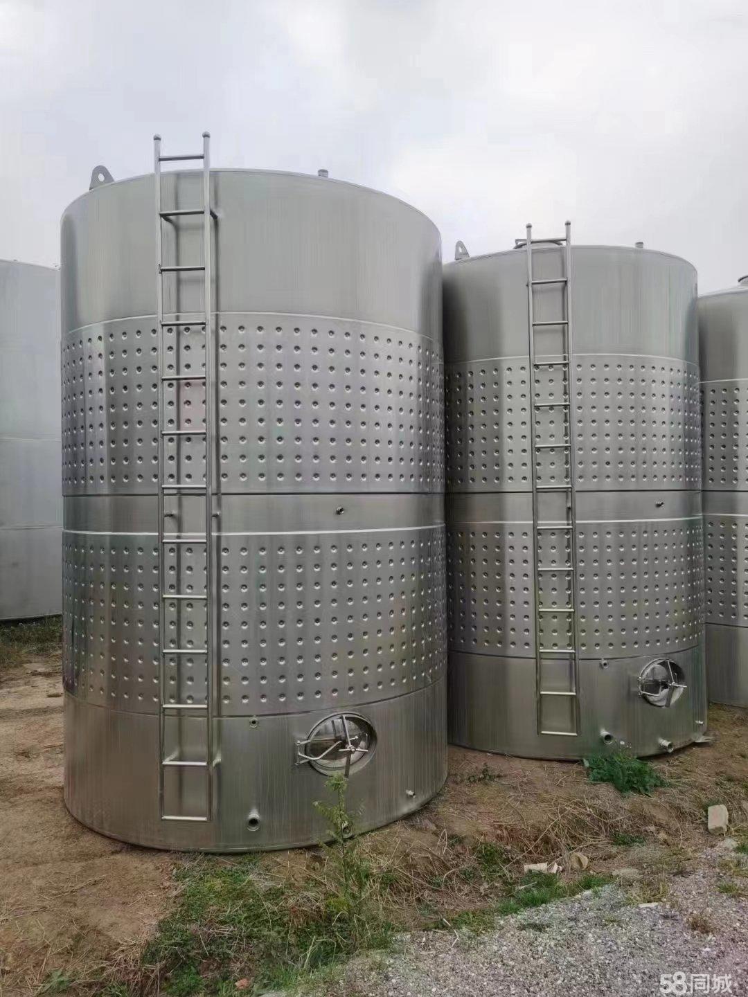 不銹鋼藥物液體碘伏儲(chǔ)罐 立式防腐液體儲(chǔ)罐