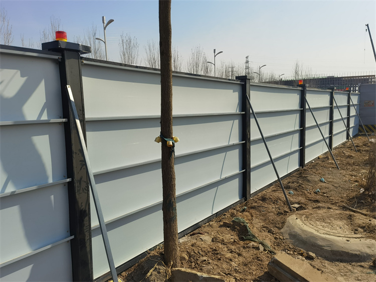 PVC加厚裝配式圍擋廠家_安裝_施工_價(jià)錢_價(jià)格【安平縣茂中絲網(wǎng)制品有限公司】