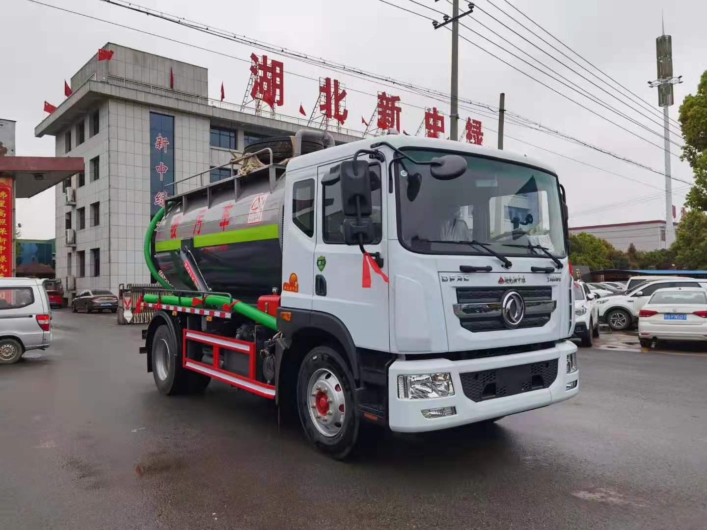 10方吸污車 吸污車價格 吸污車批發(fā) 吸污車供應(yīng)  吸污車批發(fā)價格【湖北新中綠專-用汽車有限公司】