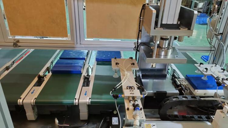 2023新款電池測試設(shè)備方形鋁鋰電池厚度、電阻電壓OCV測試機(jī)