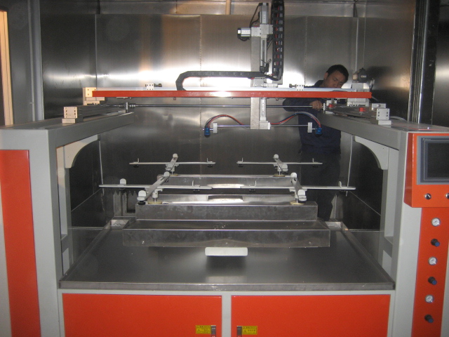 蘇州四盤多軸往復(fù)噴涂機(jī)  適用于異形件噴涂 產(chǎn)能提高 節(jié)省人力 操作簡(jiǎn)單