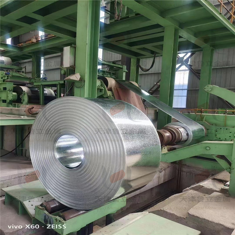 厚度0.9-3.0mm  廠家現(xiàn)貨 天溝用熱鍍鋅鋼帶