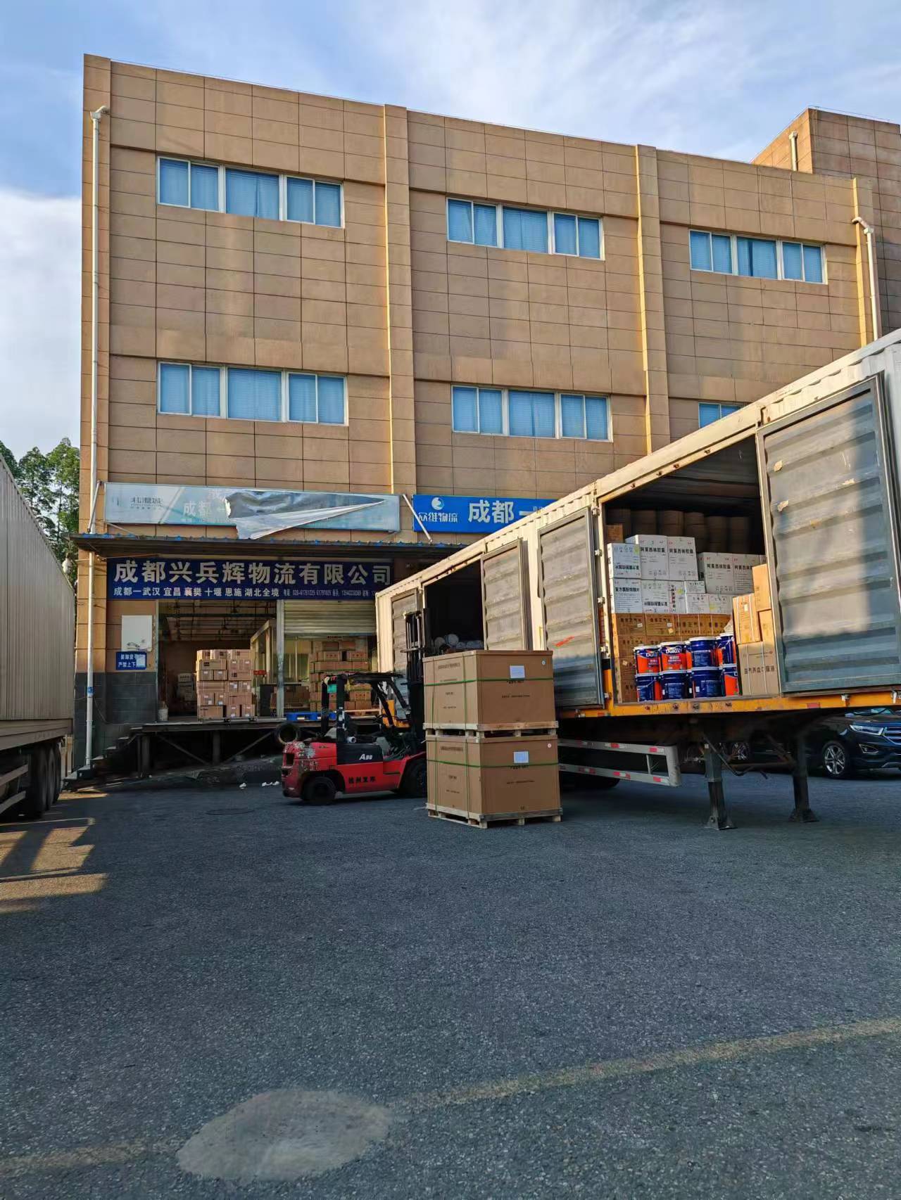 成都到湖北荊州專線運(yùn)輸 整車零擔(dān) 物流專線 貨物托運(yùn)湖北全境 成都至荊州長(zhǎng)途陸運(yùn)