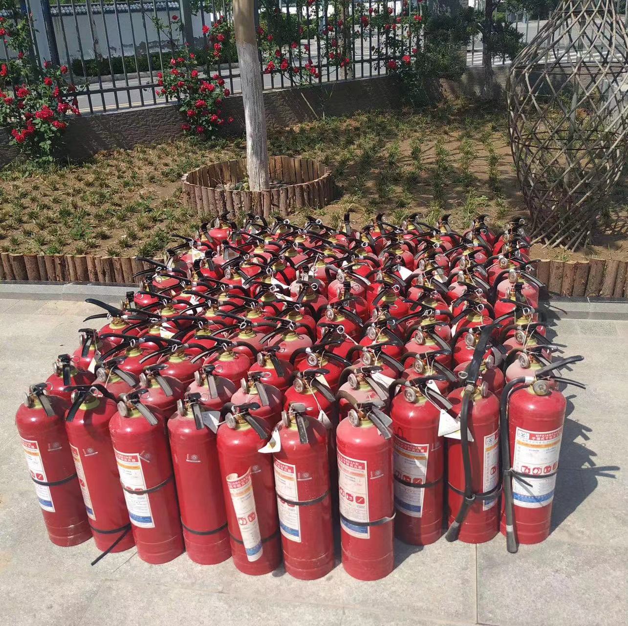 武漢滅火器維修 滅火器灌粉 滅火器年檢