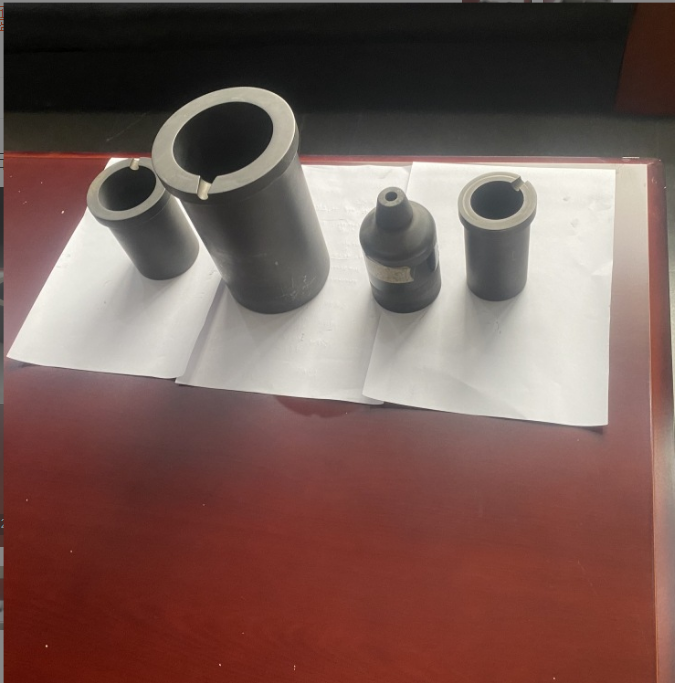高純石墨坩堝 冶金行業(yè)耐高溫石墨坩堝可來圖制作煉金銀鋁銅鐵 石墨坩堝  石墨模具 石墨坩堝  石墨模具