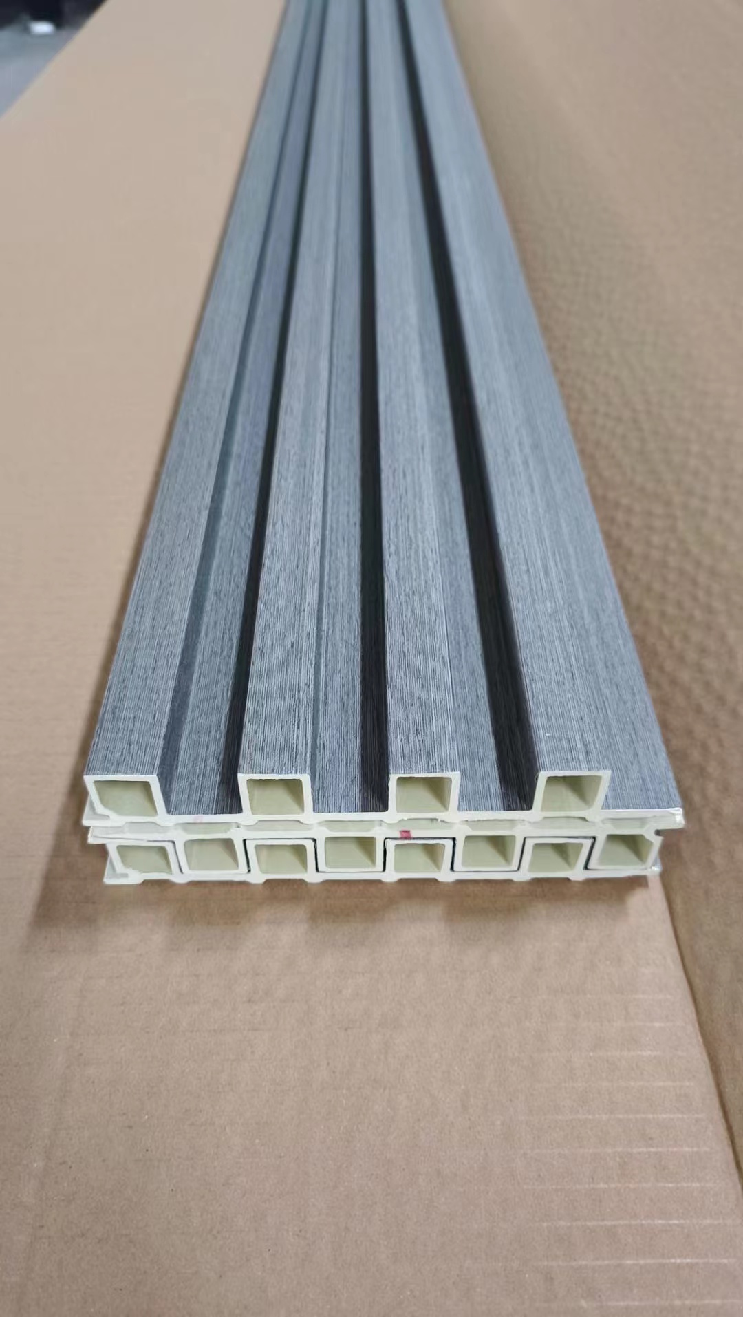 波浪形護墻板供應商_波浪形護墻板批發(fā)_波浪形護墻板報價-金成林裝飾材料