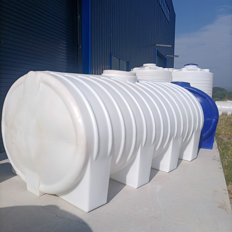 湖北定制10噸加厚pe臥式塑料水塔廠家價格