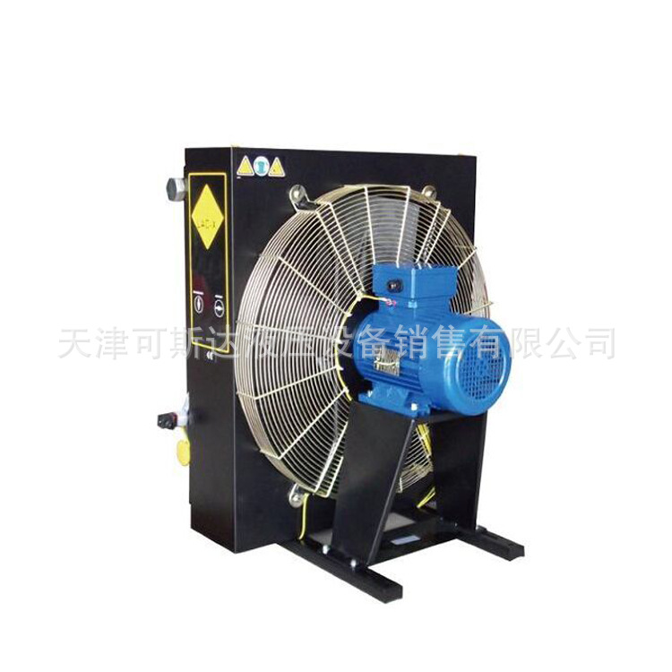 天津供應(yīng)LAC系列風(fēng)冷式油冷卻器 液壓風(fēng)冷式油冷卻器