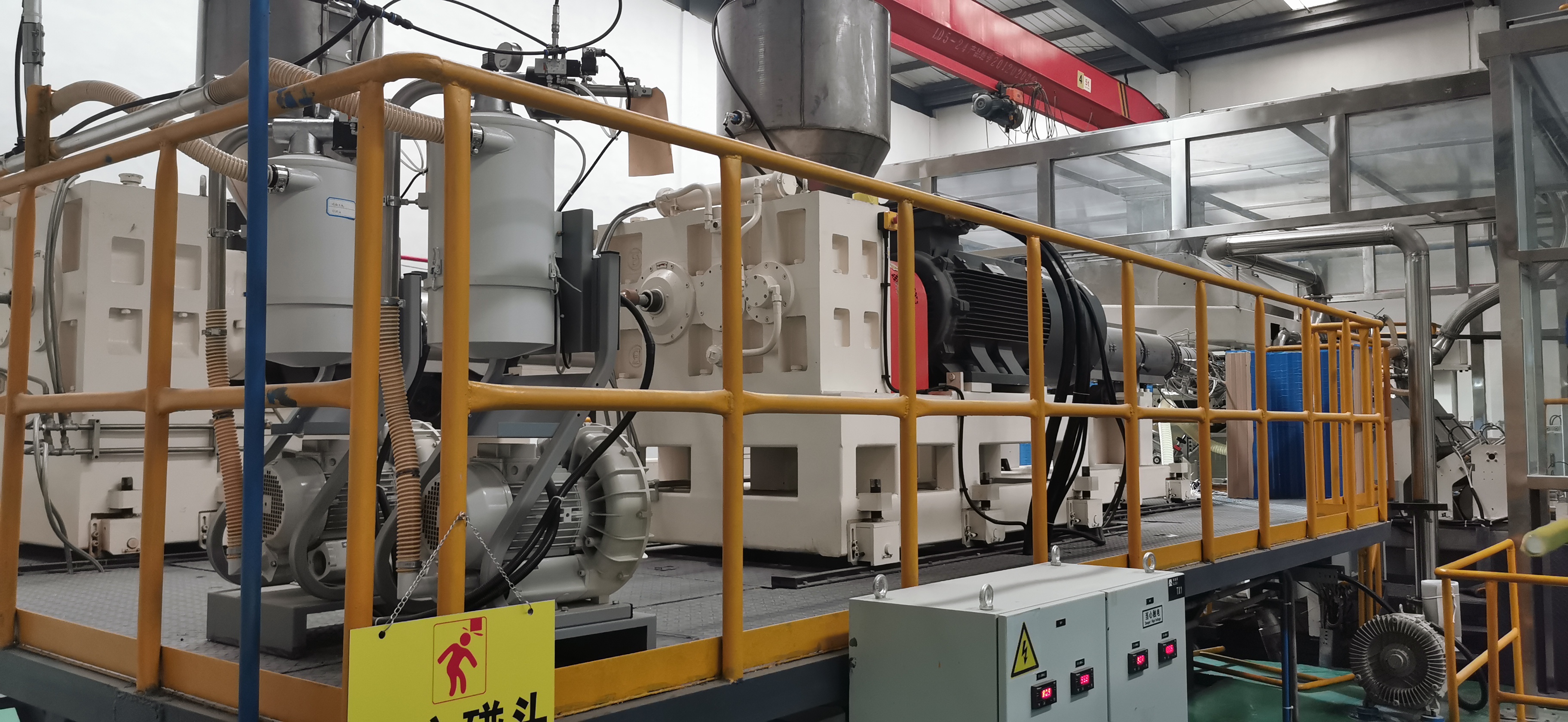 pvc單螺桿粉料造粒機廠家.pvc造粒機單螺桿好嗎.單螺桿粉料造粒機產(chǎn)量