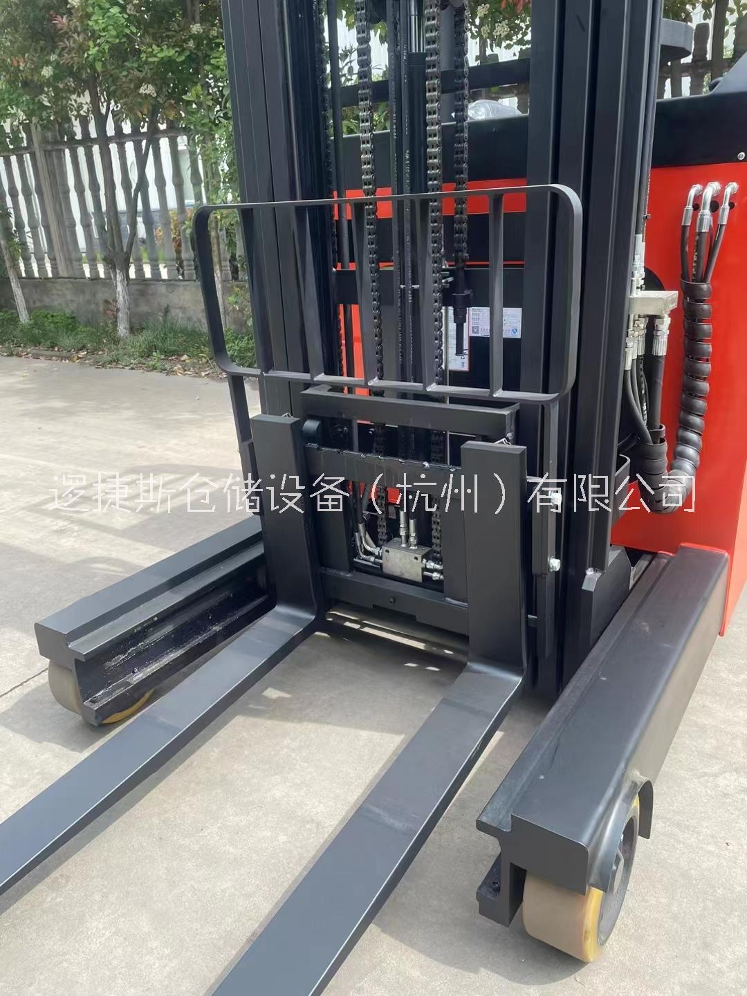 供應(yīng)座駕式前移式叉車   供應(yīng)座駕式前移式叉車 全電動叉車