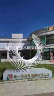 不銹鋼抽象雕塑