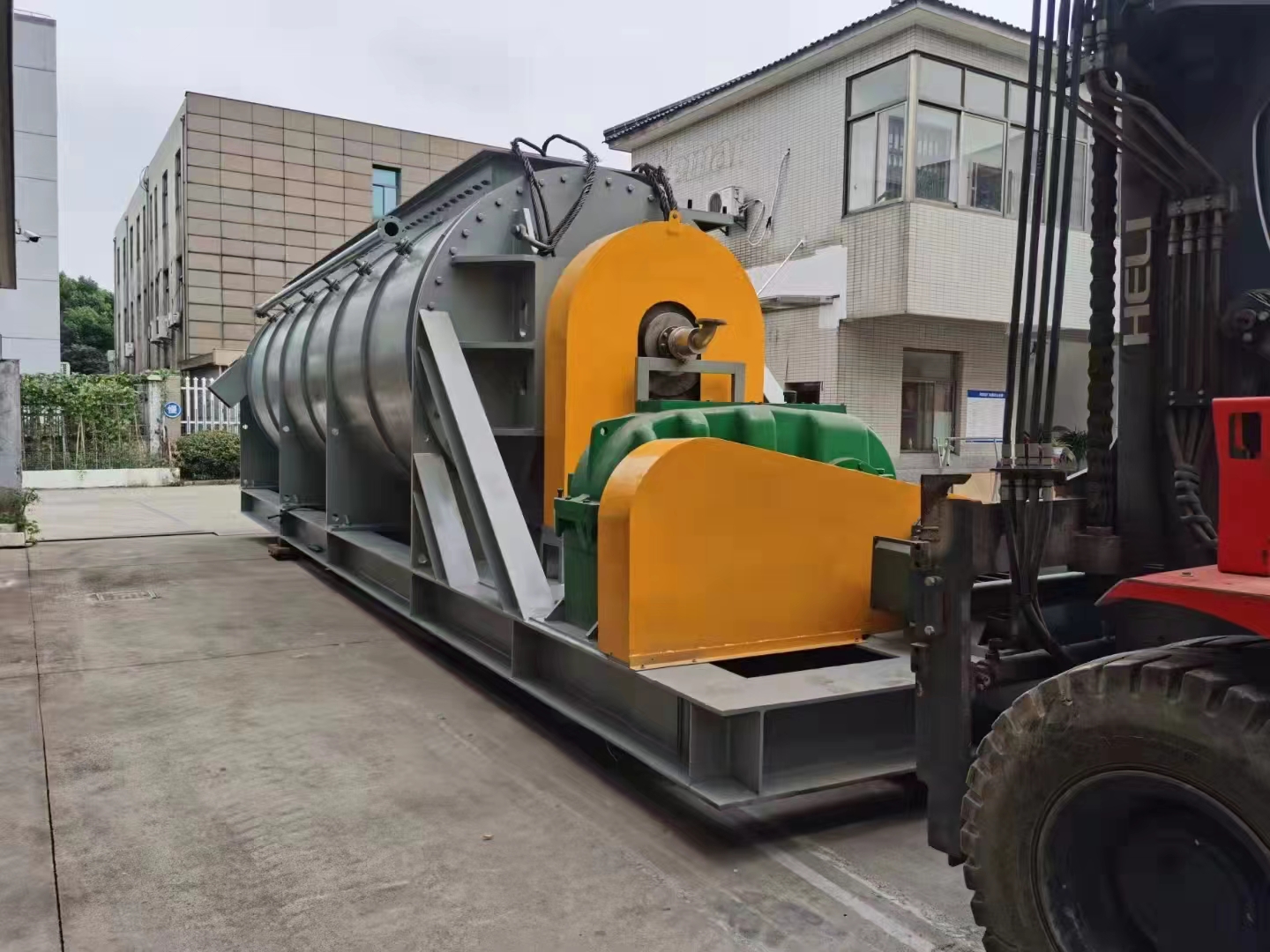 污泥槳葉干燥機(jī)  空心槳葉干燥機(jī) 電鍍污泥干燥機(jī)