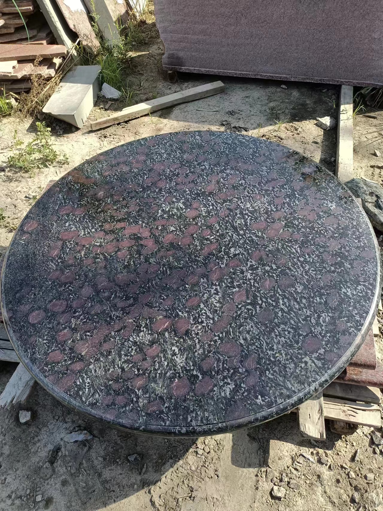 石桌石凳報(bào)價(jià)  石桌石凳廠家  石桌石凳供應(yīng)商