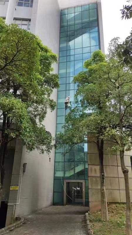 中山外墻翻新  幕墻換膠打膠