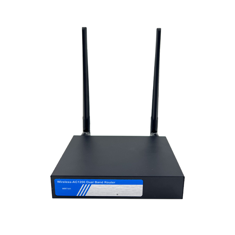 百兆雙頻掛卡路由器 可插多種網卡 無線速率1200M  支持潘多拉系統(tǒng)