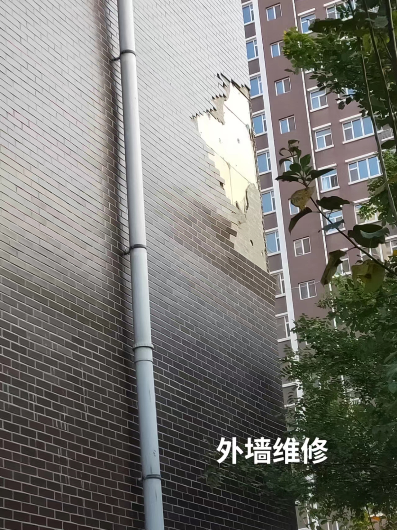 速公路排水管安裝 落水管更換施工小車 石家莊落水管安裝更換