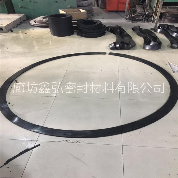 供應(yīng)東莞腈橡膠板 廠家生產(chǎn)異型橡膠墊，異型減震塊橡膠塊條防震墊片