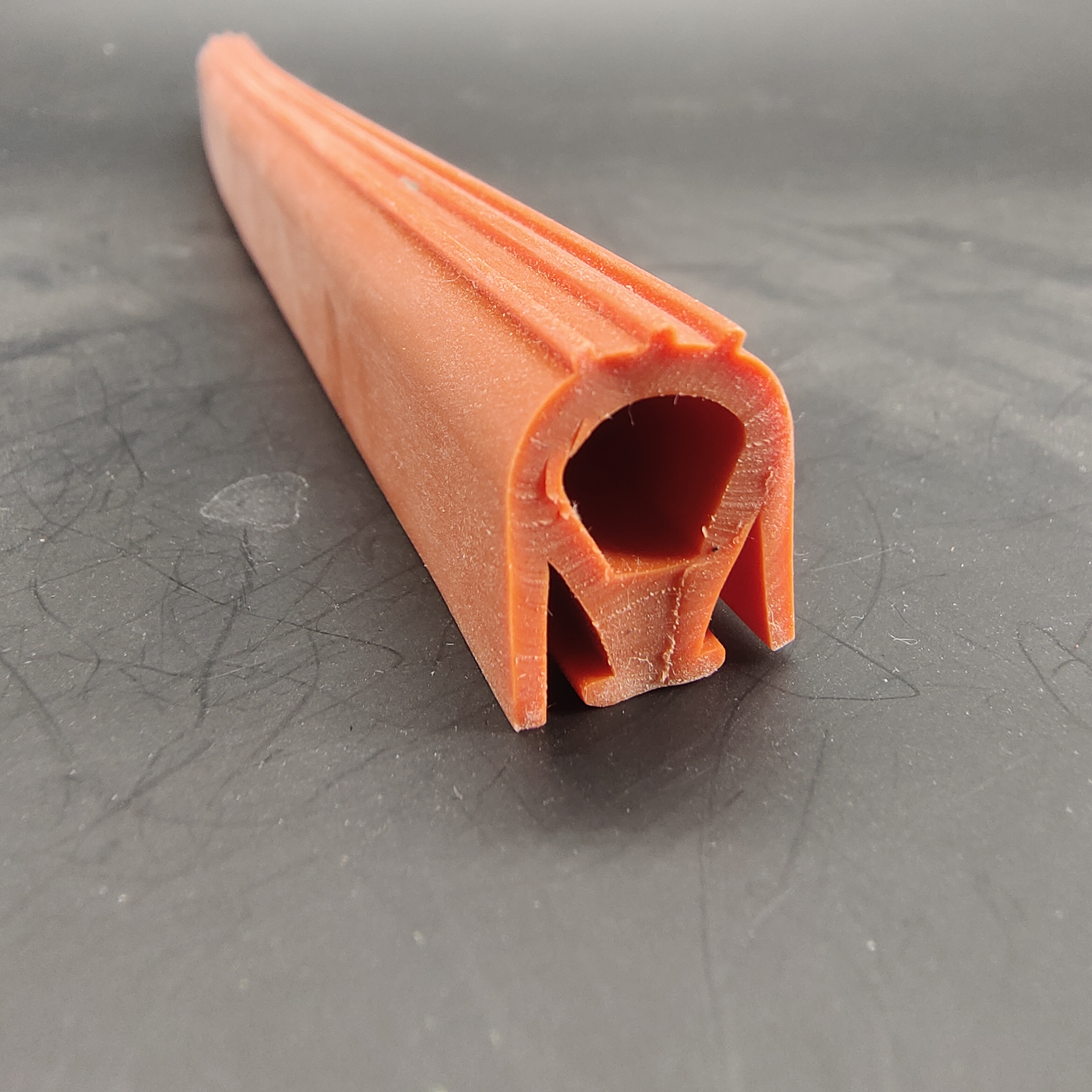 U型硅膠條-河北U型硅膠條批發(fā)廠家-U型硅膠條作用-哪里便宜