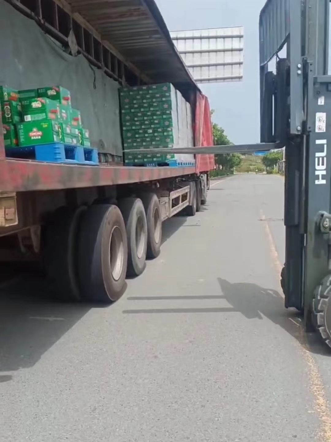 河北邯鄲至煙臺物流 大件貨運(yùn)  整車零擔(dān)  大宗運(yùn)輸全國     邯鄲到煙臺公路專線