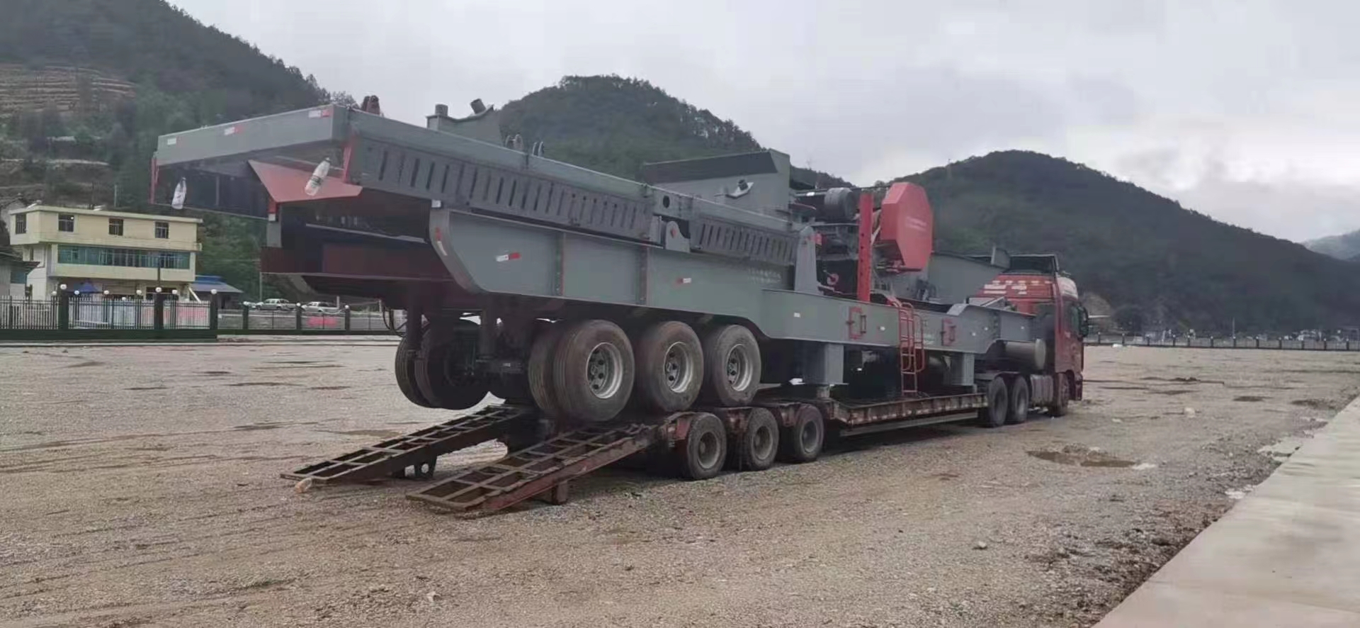 河北邯鄲至渭南物流 大件貨運(yùn)  整車零擔(dān)  大宗運(yùn)輸全國     邯鄲到渭南公路專線