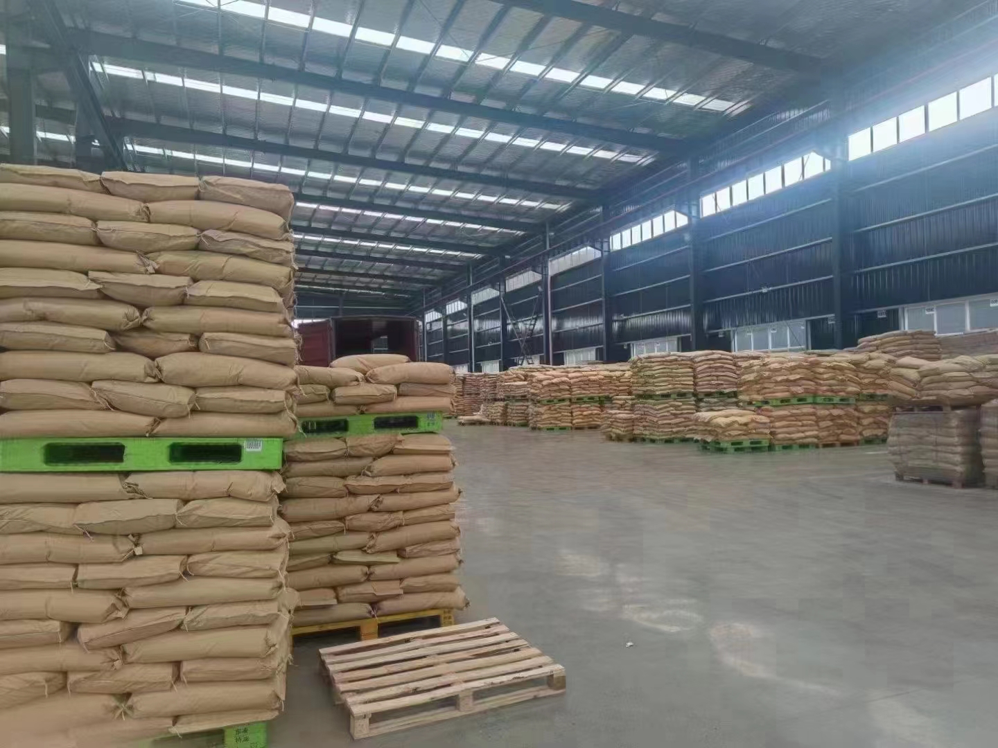 PAM凈水絮凝劑陰離子陽(yáng)離子污水處理凈化水質(zhì)洗煤洗沙澄清劑PAM澄清劑凈水廢水處理